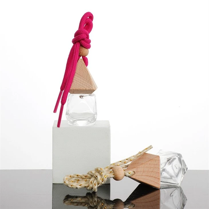 round empty cosmetic bottles